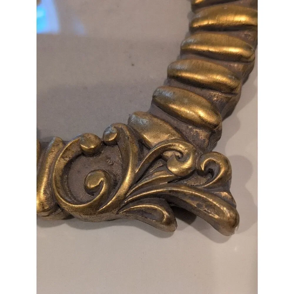 Vintage elegant gold